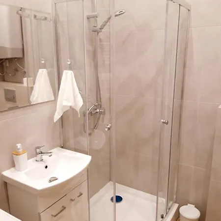 Nowoczesne Mieszkanie W Centrum Miasta Nowy Sącz
